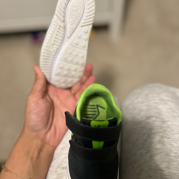 Baby boy shoes. us 5C Nike - Picture 3 of 4